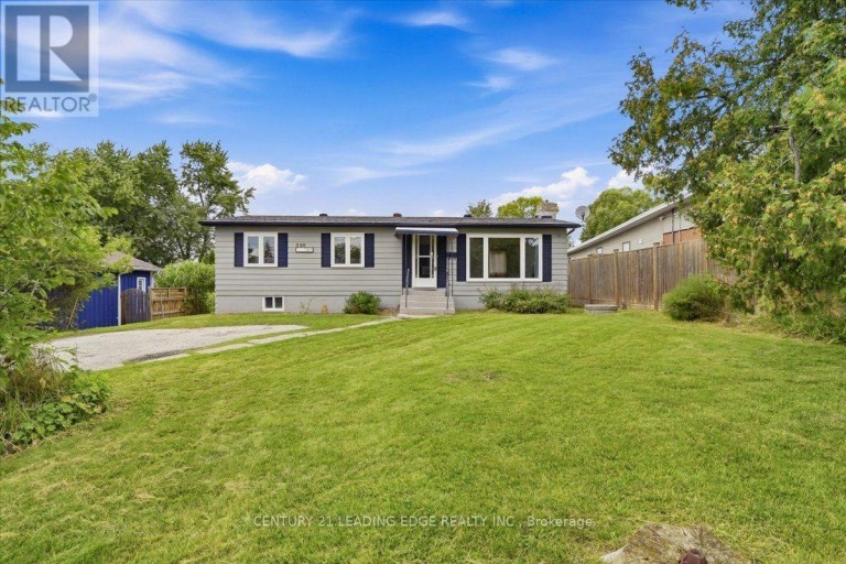 300 ANNSHEILA DRIVE, Georgina (Keswick South), Ontario, L4P3A5