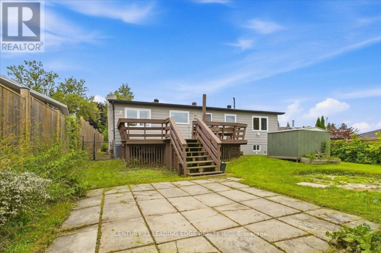 300 ANNSHEILA DRIVE, Georgina (Keswick South), Ontario, L4P3A5