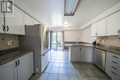 110 FREELAND AVENUE Clarington (Bowmanville) Ontario photo 21