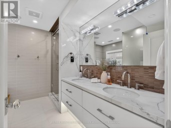 11 ORMSBY CRESCENT Toronto (Forest Hill South) Ontario photo 26