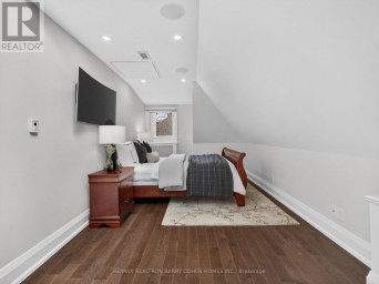 11 ORMSBY CRESCENT Toronto (Forest Hill South) Ontario photo 35