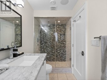 11 ORMSBY CRESCENT Toronto (Forest Hill South) Ontario photo 36