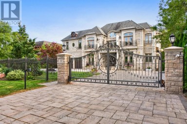 4 FIFESHIRE ROAD Toronto (St. Andrew-Windfields) Ontario photo 1
