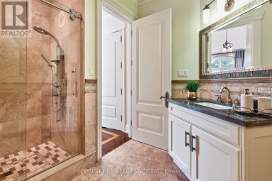 4 FIFESHIRE ROAD Toronto (St. Andrew-Windfields) Ontario photo 31