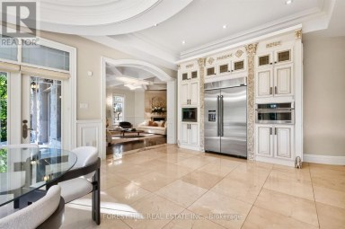 4 FIFESHIRE ROAD Toronto (St. Andrew-Windfields) Ontario photo 9