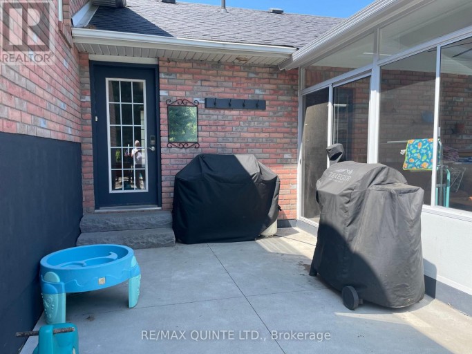 65 GLENBURNIE DRIVE, Quinte West (Murray Ward), Ontario, K8V5P4