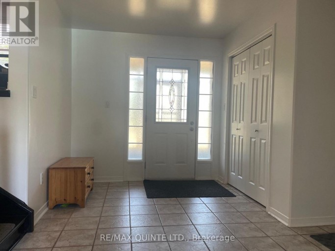 65 GLENBURNIE DRIVE, Quinte West (Murray Ward), Ontario, K8V5P4