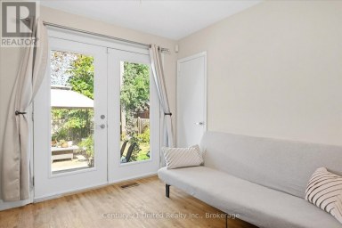854 KAWARTHA DRIVE Peterborough (Monaghan Ward 2) Ontario photo 13