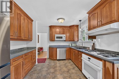 289 AVENUE ROAD Kingston (West of Sir John A. Blvd) Ontario photo 8