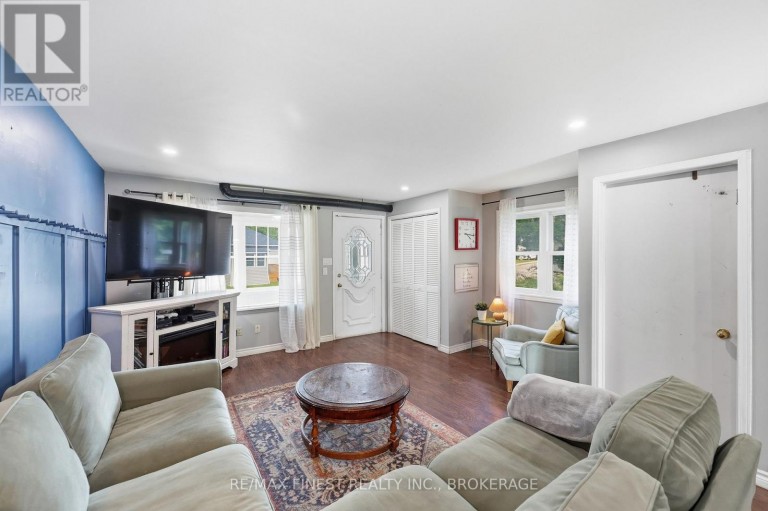 348 CHARLES STREET N, Gananoque, Ontario, K7G1V4