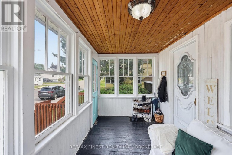 348 CHARLES STREET N, Gananoque, Ontario, K7G1V4