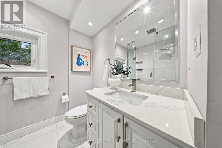 97 OLIVE AVENUE, Oshawa (Central), Ontario, L1H2P1