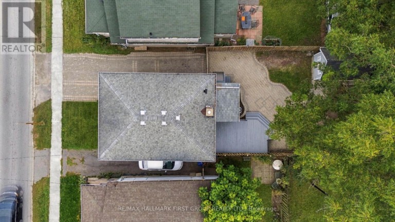 97 OLIVE AVENUE, Oshawa (Central), Ontario, L1H2P1