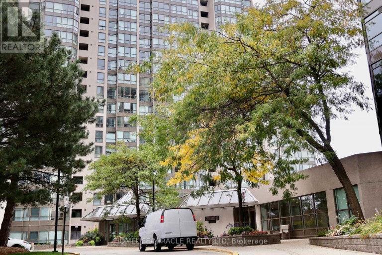 802 - 3233 EGLINTON AVENUE E, Toronto (Scarborough Village), Ontario, M1J3N6