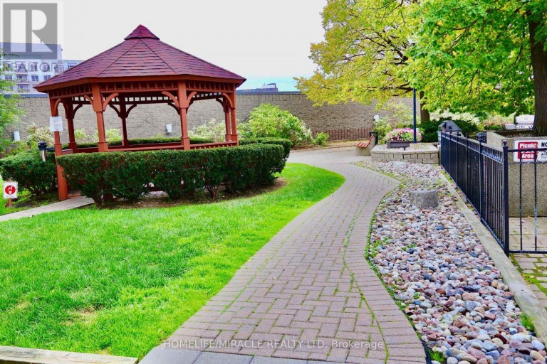 802 - 3233 EGLINTON AVENUE E, Toronto (Scarborough Village), Ontario, M1J3N6