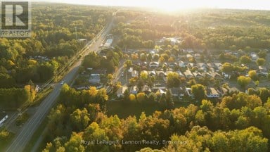 550 LANARK CRESCENT Thunder Bay (County Park) Ontario photo 6