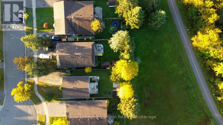 550 LANARK CRESCENT, Thunder Bay (County Park), Ontario, P7A7V6