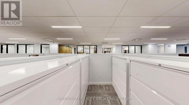 2-4, 201-203 - 4040 STEELES AVENUE Vaughan (Steeles West Industrial) Ontario photo 24
