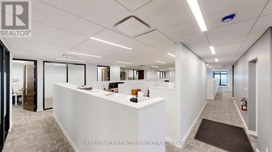 2-4, 201-203 - 4040 STEELES AVENUE Vaughan (Steeles West Industrial) Ontario photo 26