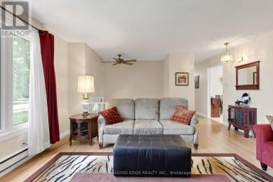 553 JAMES STREET Brock (Beaverton) Ontario photo 6
