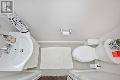 52 STOYELL DRIVE Richmond Hill (Jefferson) Ontario photo 10
