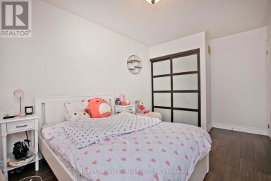 52 STOYELL DRIVE Richmond Hill (Jefferson) Ontario photo 13