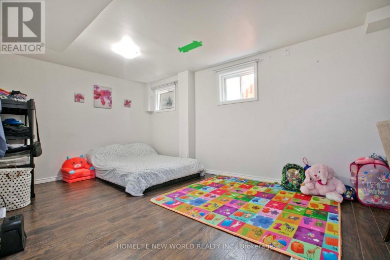 52 STOYELL DRIVE, Richmond Hill (Jefferson), Ontario, L4E0M7