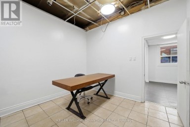 20 JENET AVENUE Toronto (Dovercourt-Wallace Emerson-Junction) Ontario photo 9