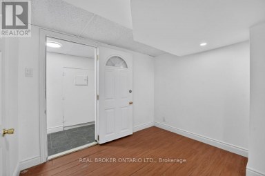 1024 ROOSEVELT ROAD Mississauga (Lakeview) Ontario photo 26