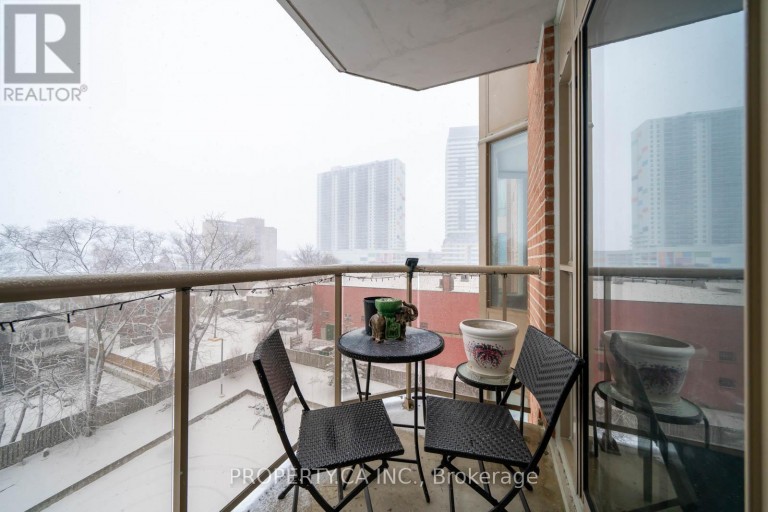 609 - 2088 LAWRENCE AVENUE W, Toronto (Weston), Ontario, M9N3Z9