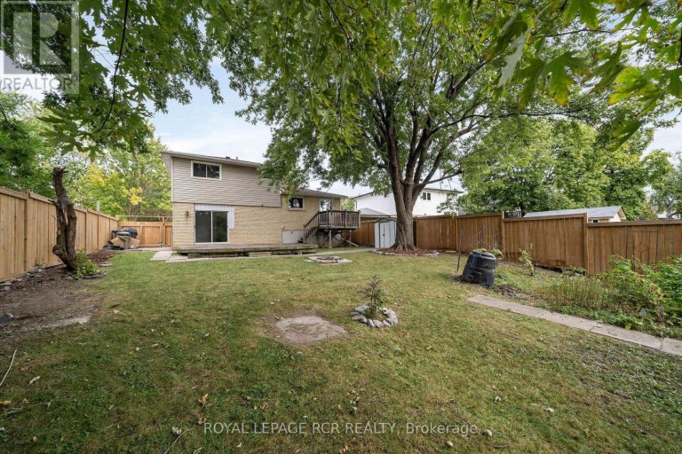 48 ESPLANADE ROAD, Brampton (Southgate), Ontario, L6T2C8