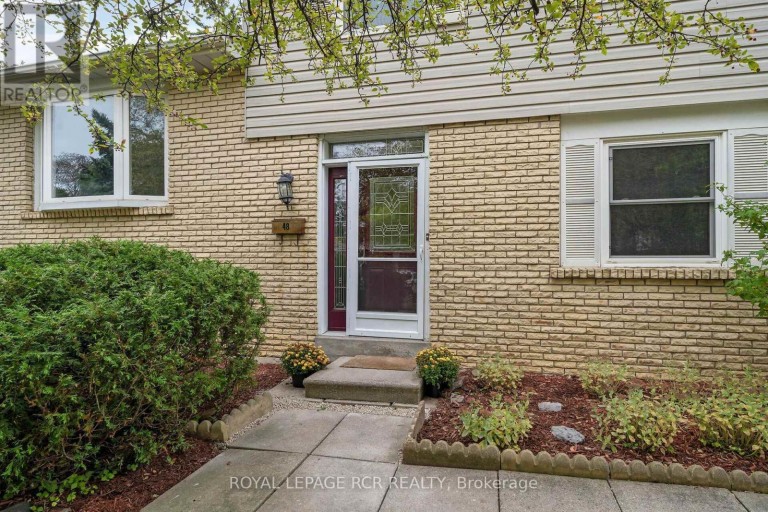 48 ESPLANADE ROAD, Brampton (Southgate), Ontario, L6T2C8