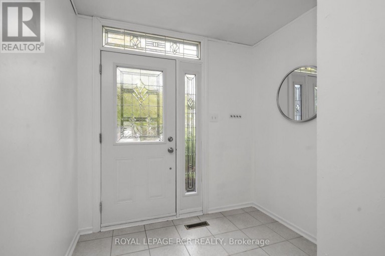 48 ESPLANADE ROAD, Brampton (Southgate), Ontario, L6T2C8