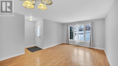 196 LINGHAM STREET Belleville (Belleville Ward) Ontario photo 3