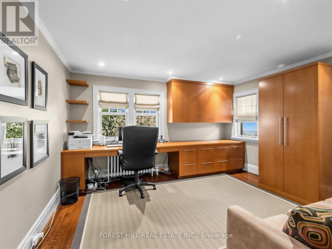 9 ORMSBY CRESCENT, Toronto (Forest Hill South), Ontario, M5P2V2