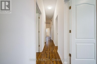 27 JONQUIL CRESCENT Markham (Bullock) Ontario photo 12