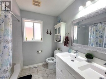 256 MCBRIDE CRESCENT Newmarket (Summerhill Estates) Ontario photo 20