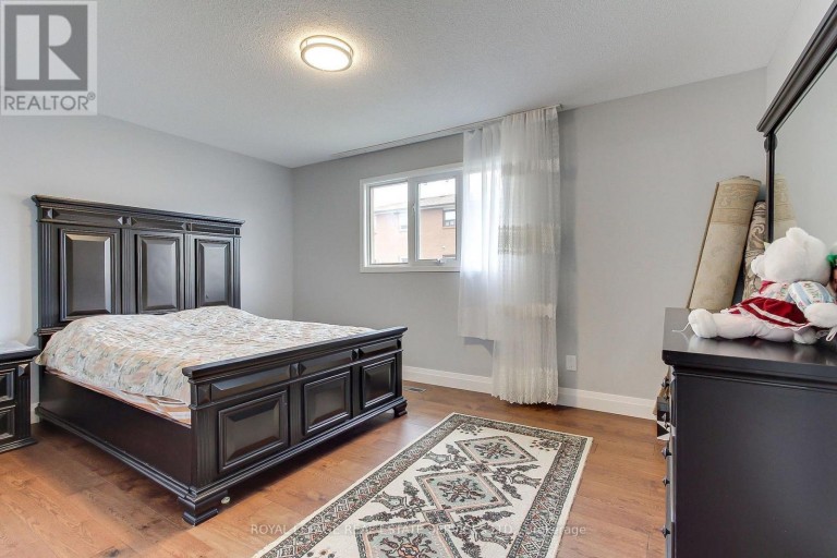 190 BENJAMIN BOAKE TRAIL, Toronto (York University Heights), Ontario, M3J3C4