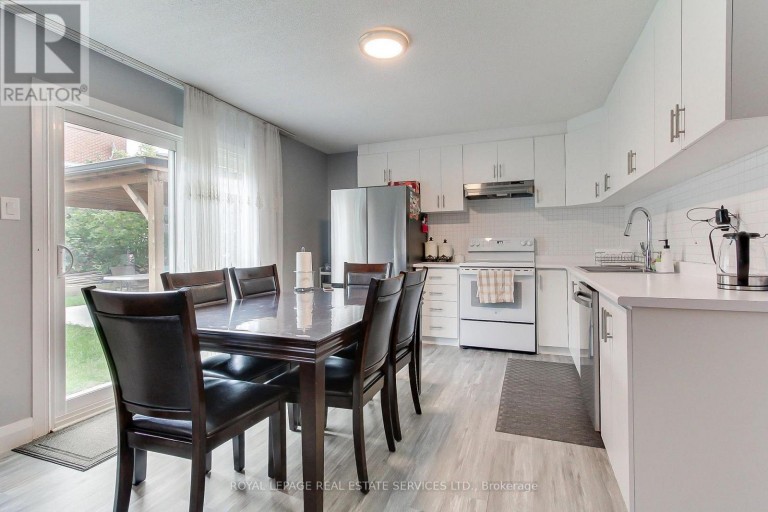 190 BENJAMIN BOAKE TRAIL, Toronto (York University Heights), Ontario, M3J3C4