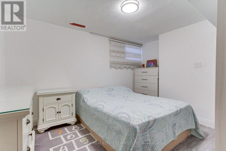 190 BENJAMIN BOAKE TRAIL, Toronto (York University Heights), Ontario, M3J3C4