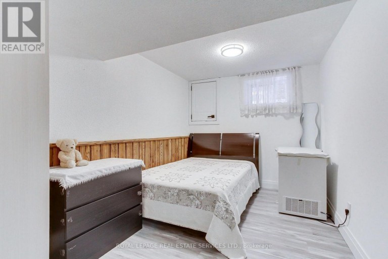 190 BENJAMIN BOAKE TRAIL, Toronto (York University Heights), Ontario, M3J3C4