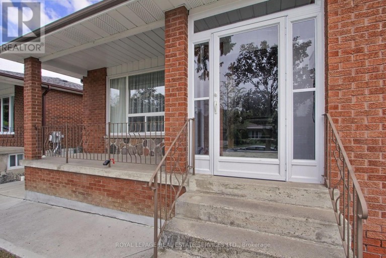 190 BENJAMIN BOAKE TRAIL, Toronto (York University Heights), Ontario, M3J3C4