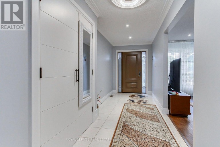 190 BENJAMIN BOAKE TRAIL, Toronto (York University Heights), Ontario, M3J3C4