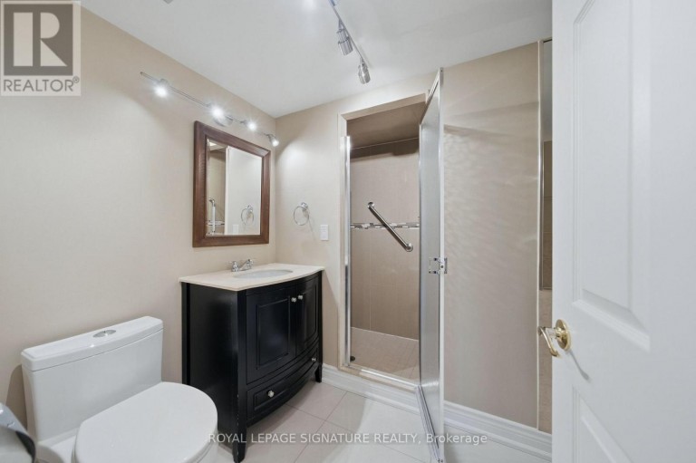 1401 - 5 LISA STREET, Brampton (Queen Street Corridor), Ontario, L6T4T4
