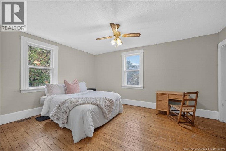 877 Barker Street, Fredericton, New Brunswick, E3A3K4
