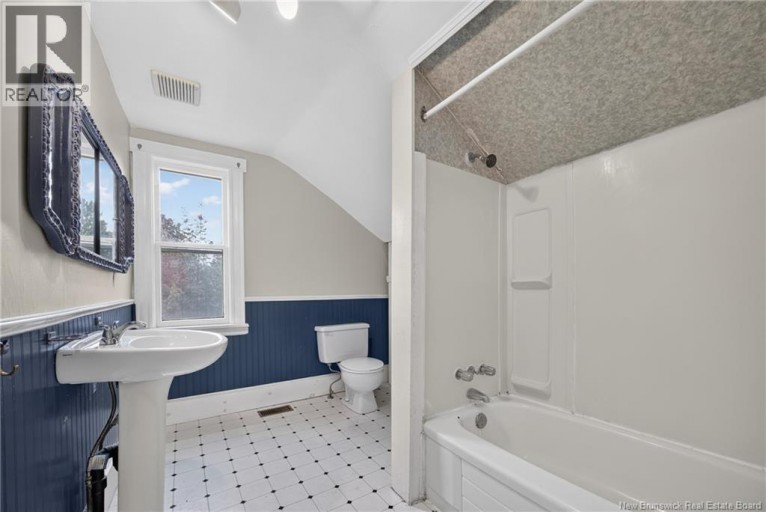 877 Barker Street, Fredericton, New Brunswick, E3A3K4