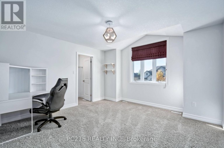 16 PEREGRINE AVENUE, Middlesex Centre (Kilworth), Ontario, N0L1R0
