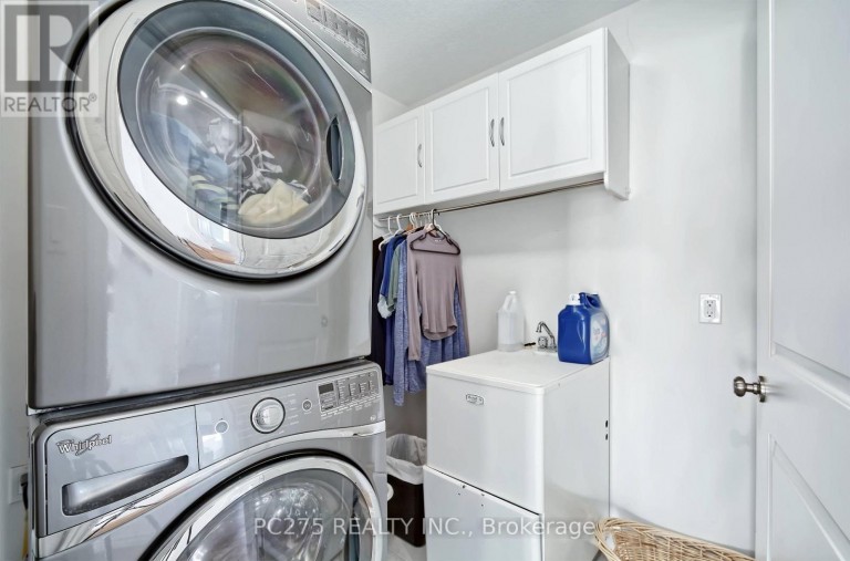 16 PEREGRINE AVENUE, Middlesex Centre (Kilworth), Ontario, N0L1R0