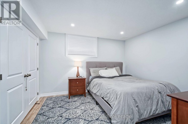 16 PEREGRINE AVENUE, Middlesex Centre (Kilworth), Ontario, N0L1R0