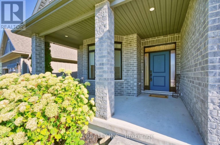 16 PEREGRINE AVENUE, Middlesex Centre (Kilworth), Ontario, N0L1R0